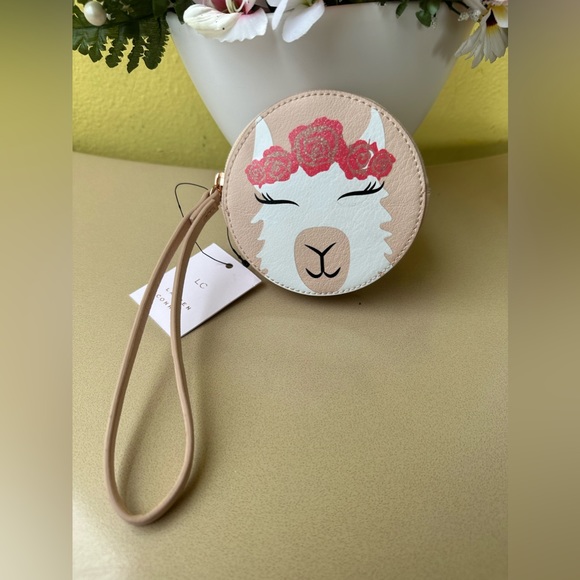 NEW LC Lauren Conrad Coin pouch/wristlet. - Picture 1 of 3